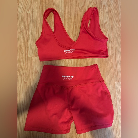 Workout Set - Picture 2 of 2